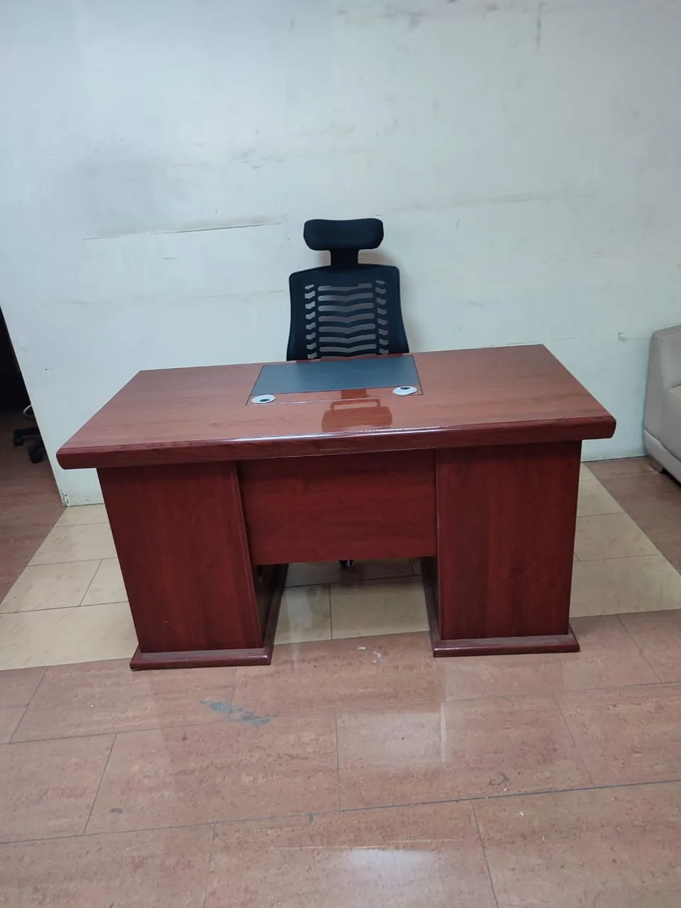 Executive desk - Image 4