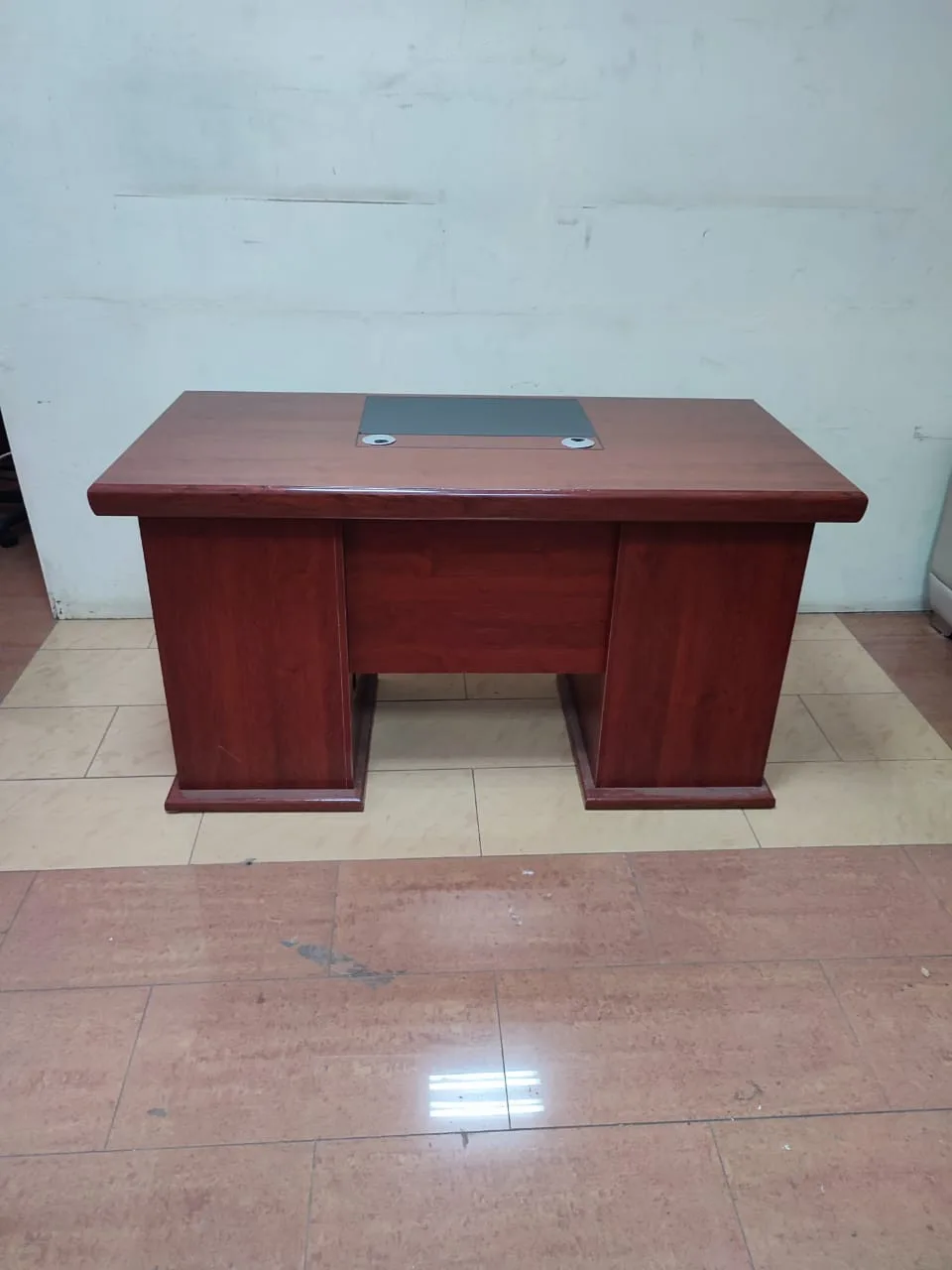 Executive desk - Image 3