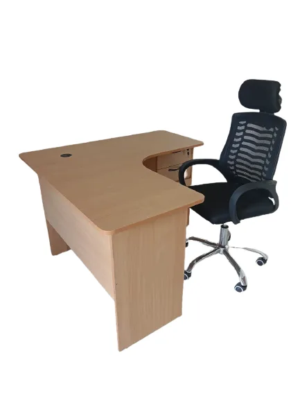 1.4m curved office desk