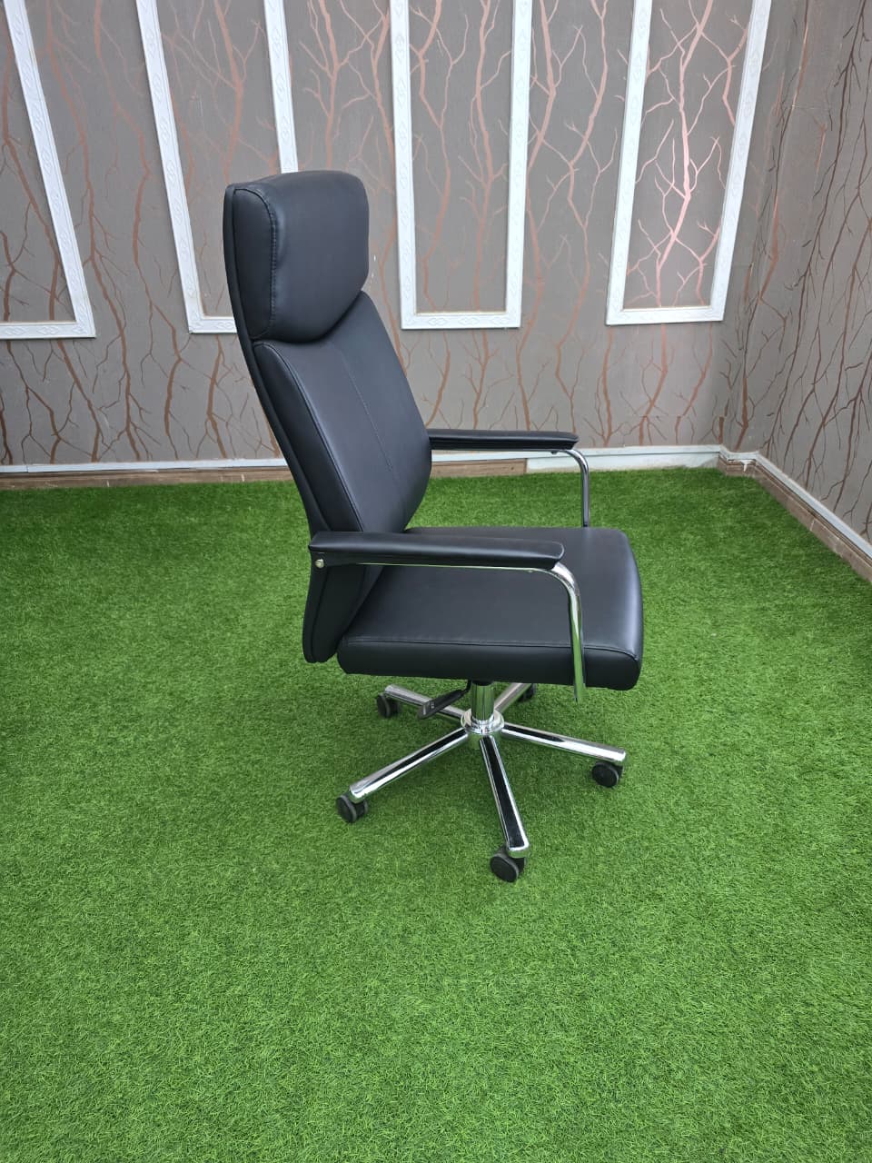 2400mm boardroom table, 3-drawers filing cabinet, 3-link waiting bench, 4-way workstation, Backmesh Office Chair, boardroom table chairs, butterfly office seat, Executive Office Chair, tosca visitors seat