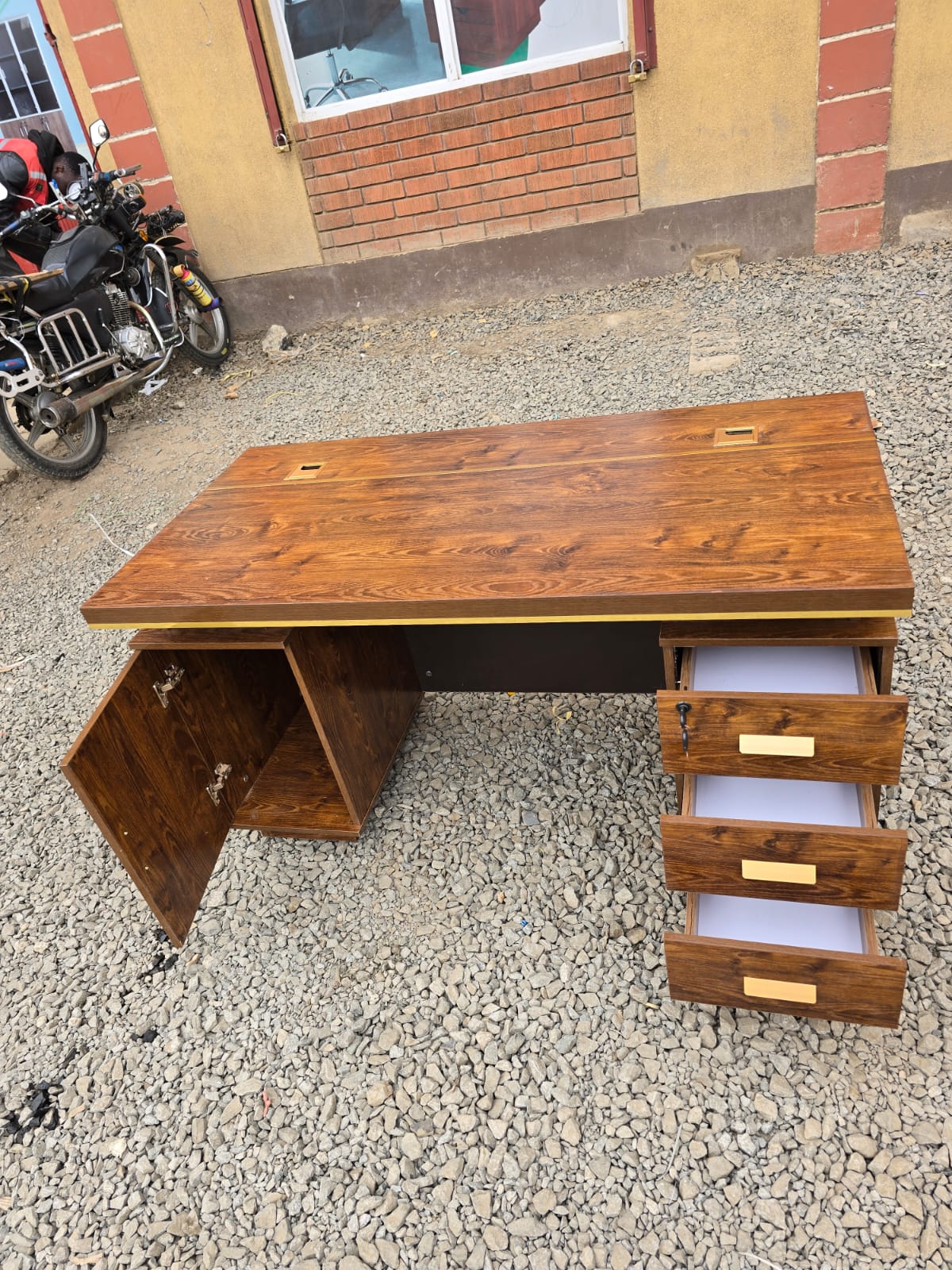 2-way workstation, 2m executive desk, 3m boardroom table, boardroom table chairs, butterfly office seat, directors reclining seat, Eames Dinning Chairs, reception office desk